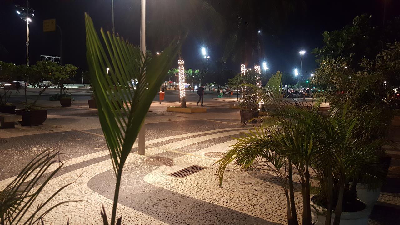 Apartamento Apartamento Copacabana Av. Atlantica 2 Quartos *